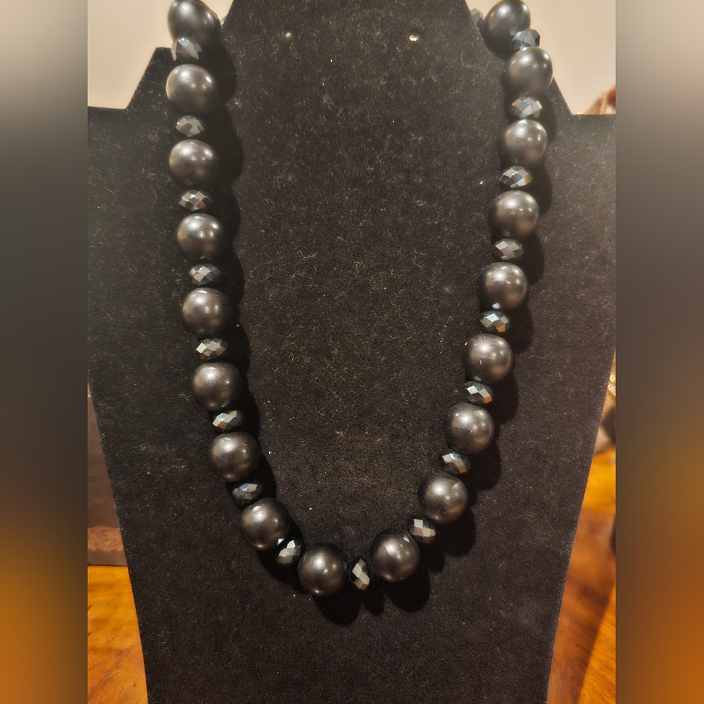 Vintage Black Beaded Necklace